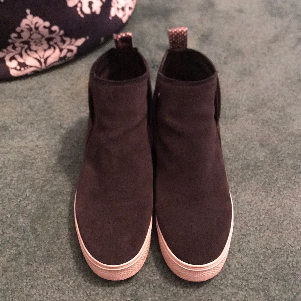 Dolce vita wedged sneakers